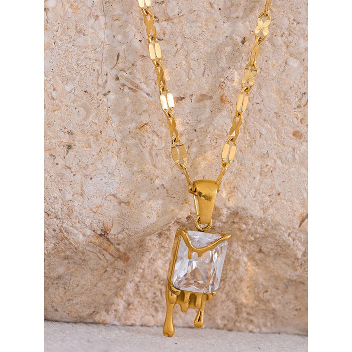 Big White Crystal Exclusive Necklace