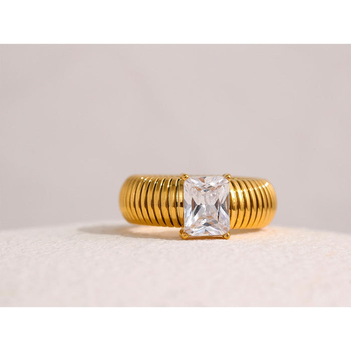 Perfect Design Golden Ring with Crystal