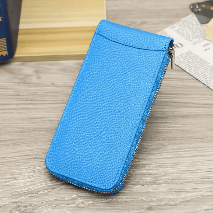 Minimalist Design Leather Watch Bag – Gift Case for Him or Her