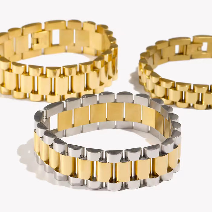 Hardcore Bracelet – Metal Link Design with Clasp and Screws