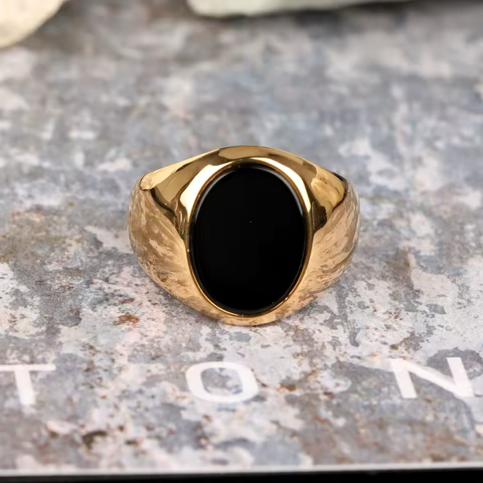 Siegelring aus goldenem Onyx