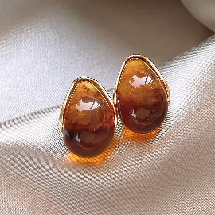 Amber Resin Drop Earrings for Women – Retro Elegant Stud Jewelry