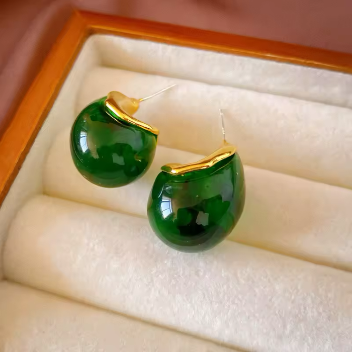 Amber Resin Drop Earrings for Women – Retro Elegant Stud Jewelry