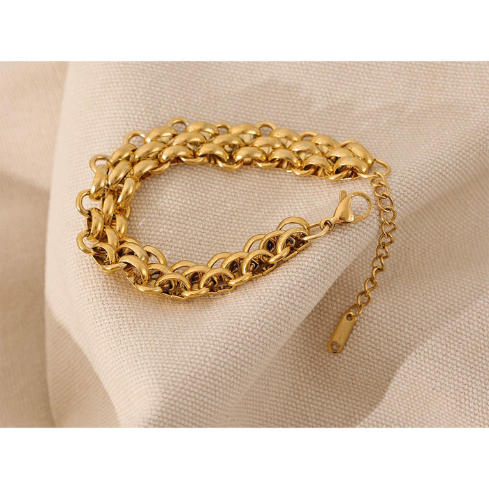 Chic Golden Bracelet for Ladies