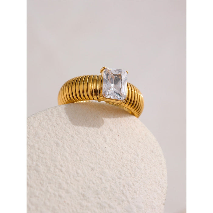 Perfect Design Golden Ring with Crystal