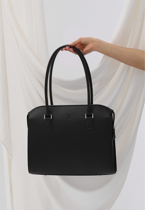 Genuine Leather Handbag for Women – Classic and Stylish