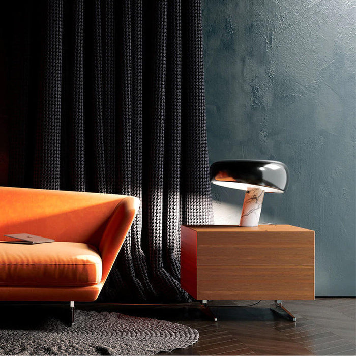 Carbon Steel Exclusive Table Lamp for Home and Office