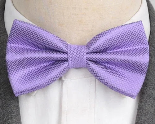 Deluxe Pre-Tied Bow Tie for Men in Classy Lilac