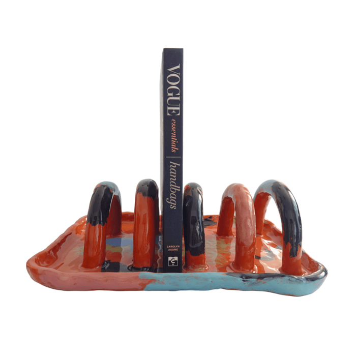 Modern art bookend stand