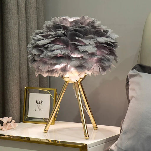 Elegant Feather Table Lamp with a Sleek Tripod Base for a Modern Touch
