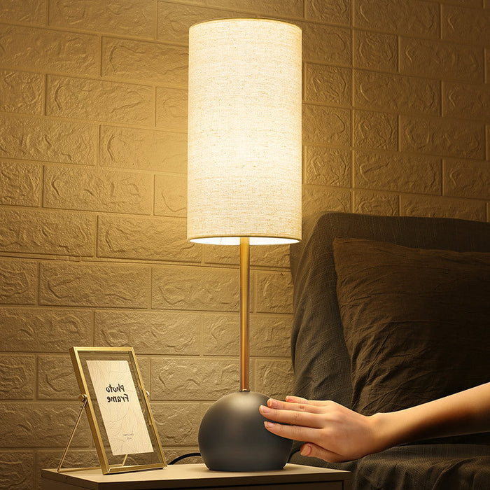Streamline Touch Lamp: Sleek and Modern Lighting Fixture