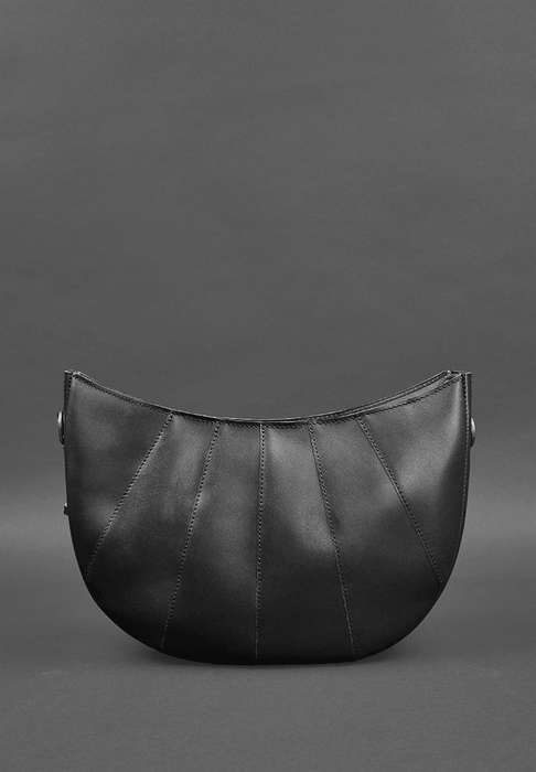 Stylish designer leather shoulder bag