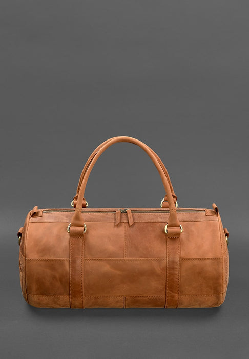 Leather travel bag with multiple pockets