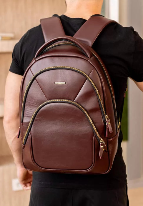 Elegant Leather Backpack – Handcrafted for Timeless Style and Durability