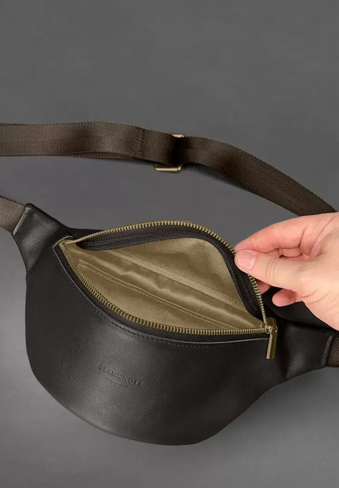 Handmade Leather Sling Bag – Durable and Chic for Urban Adventures