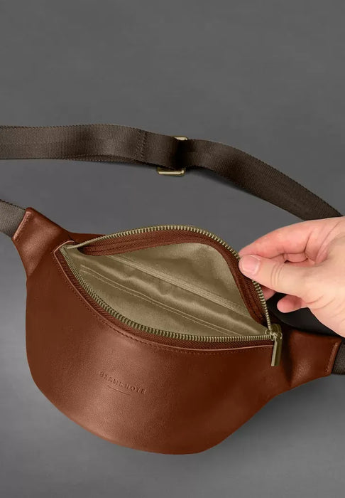 Handmade Leather Sling Bag – Durable and Chic for Urban Adventures