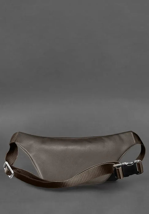 Handmade Leather Sling Bag – Durable and Chic for Urban Adventures