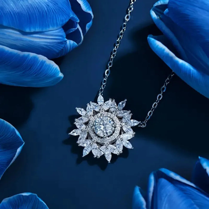 Elegant 925 Sterling Silver Necklace with Moissanite Gemstone