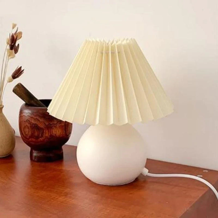 Vintage-Inspired Table Lamp with Timeless Charm and Elegant Design