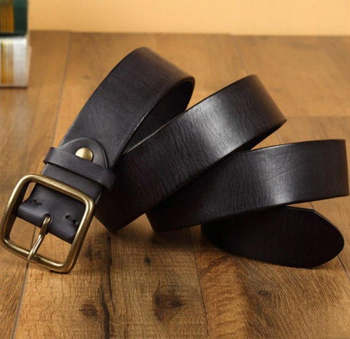 Minimalist belts for women