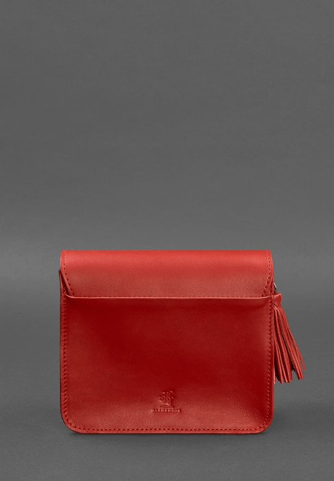 Elegant embossed leather shoulder bag