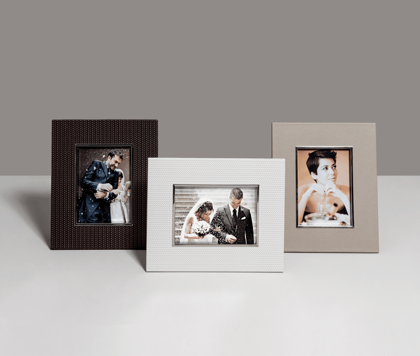 Elegant Handcrafted Leather Photo Frame