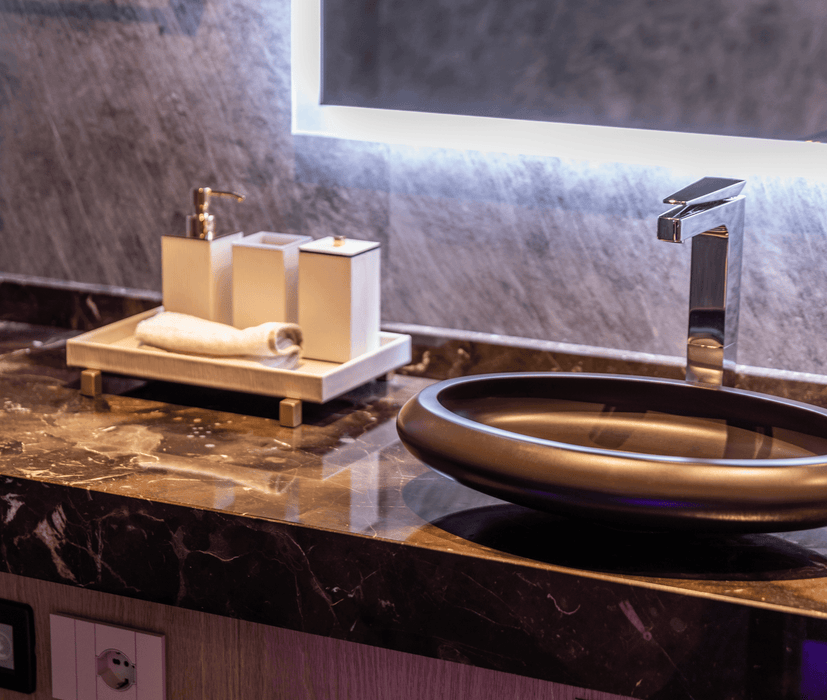 Sophisticated square bathroom accessories set for elegant home styling