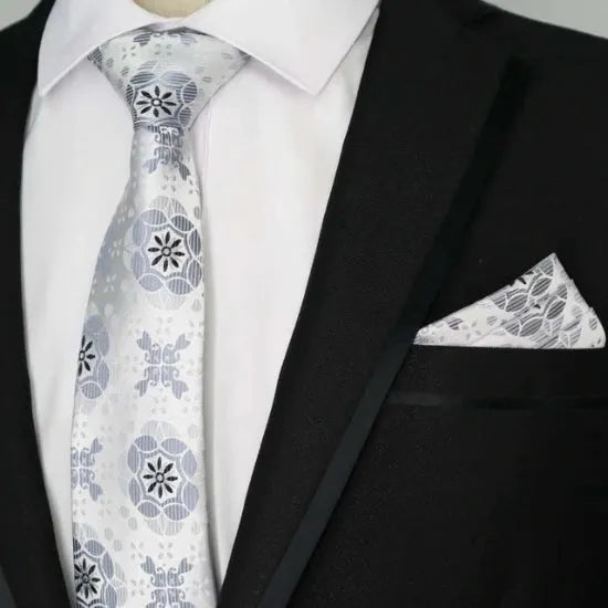 Classy Men Grey Silver Pattern Silk Tie