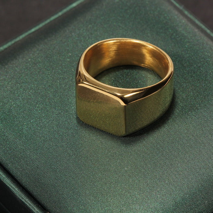 Gold Elegant Men's Metallic Glossy Ring