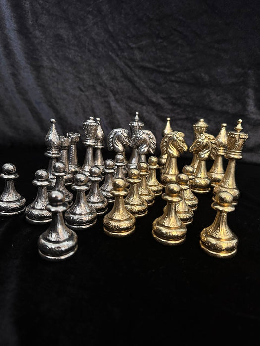 Big Chessmen and Chess Pieces Set