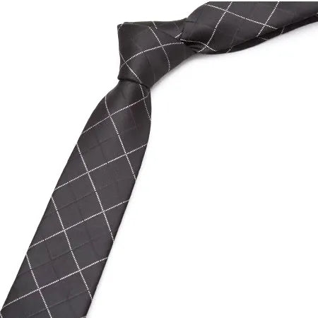 Elegant Checkered Skinny Tie for Classy Men - Stylish Accessory for Formal and Business Events