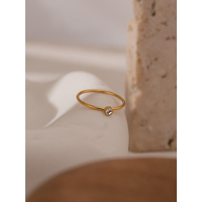 Elegant Small Golden Ring with Crystal