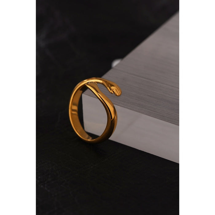 Elegant Design Golden Ring for Women