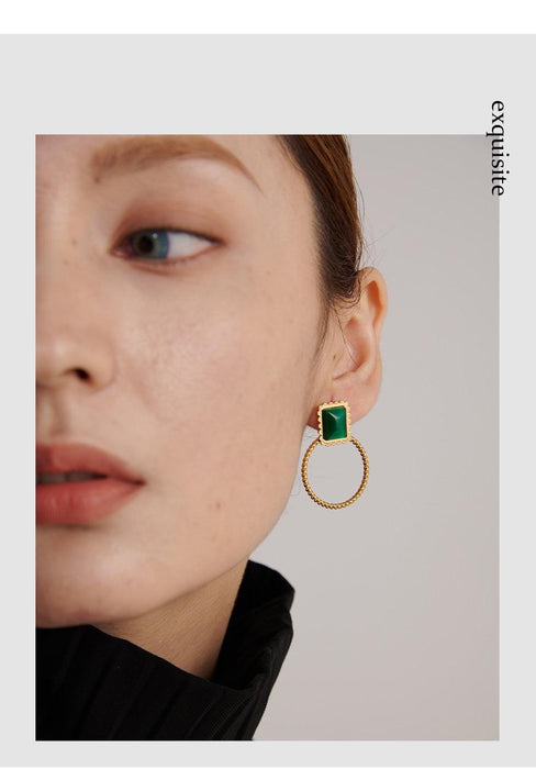 Chic Earrings with Green Crystals