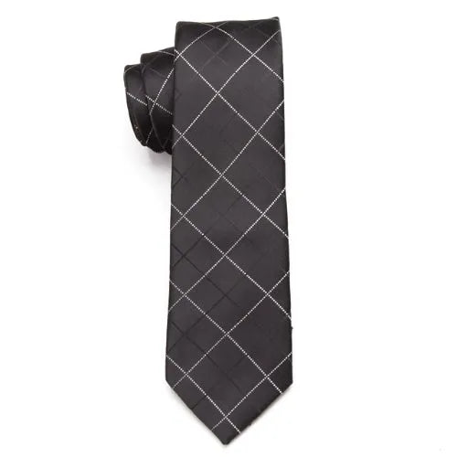 Elegant Checkered Skinny Tie for Classy Men - Stylish Accessory for Formal and Business Events