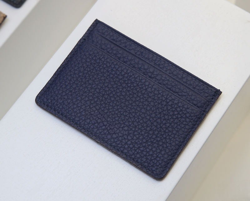 Elegant Navy Minimalist Leather Card Holder