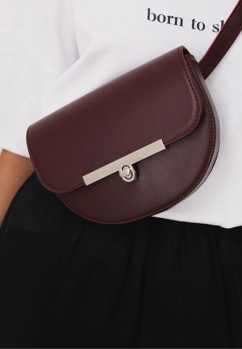 Women's Leather Belt-Crossbody Bag – Stylish and Versatile