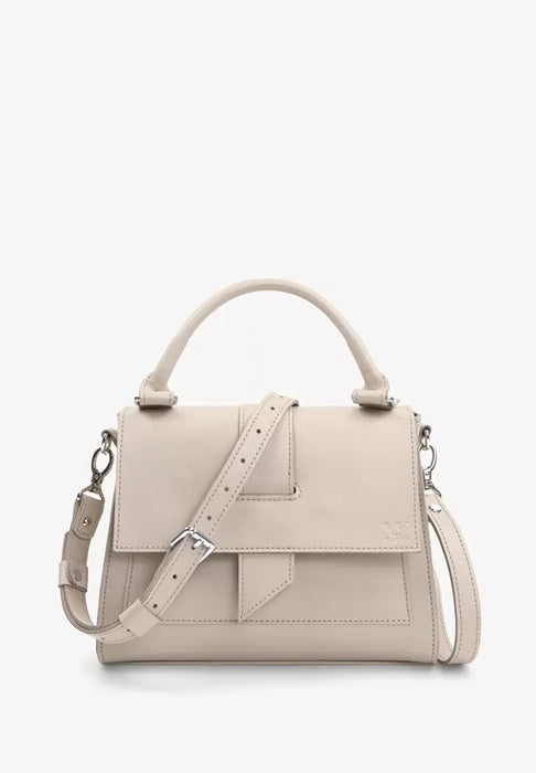 Stylish Women's Classic Leather Bag – Perfect for Work and City Life