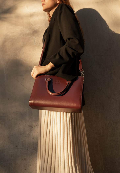 Women's upscale leather purse
