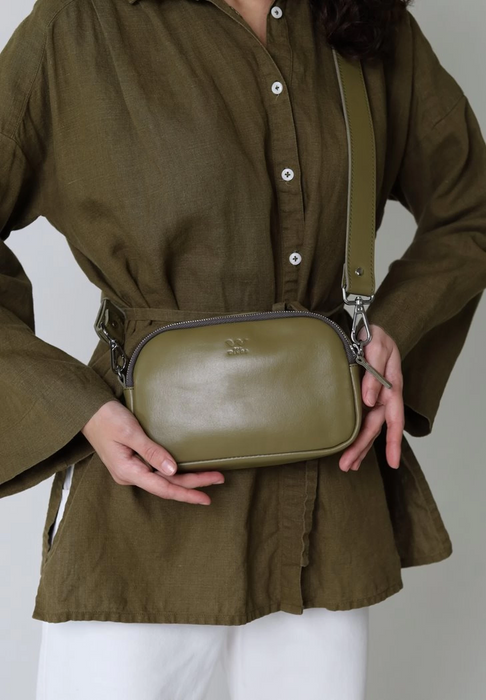 Genuine Leather Waist Bag for Women – Chic and Functional
