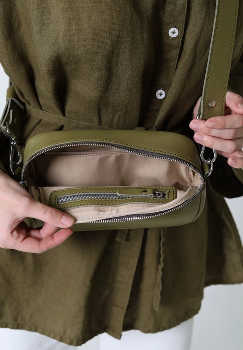 Genuine Leather Waist Bag for Women – Chic and Functional