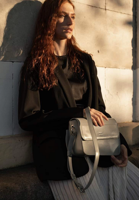Small Leather Crossbody Bag for Women – Minimalist Style